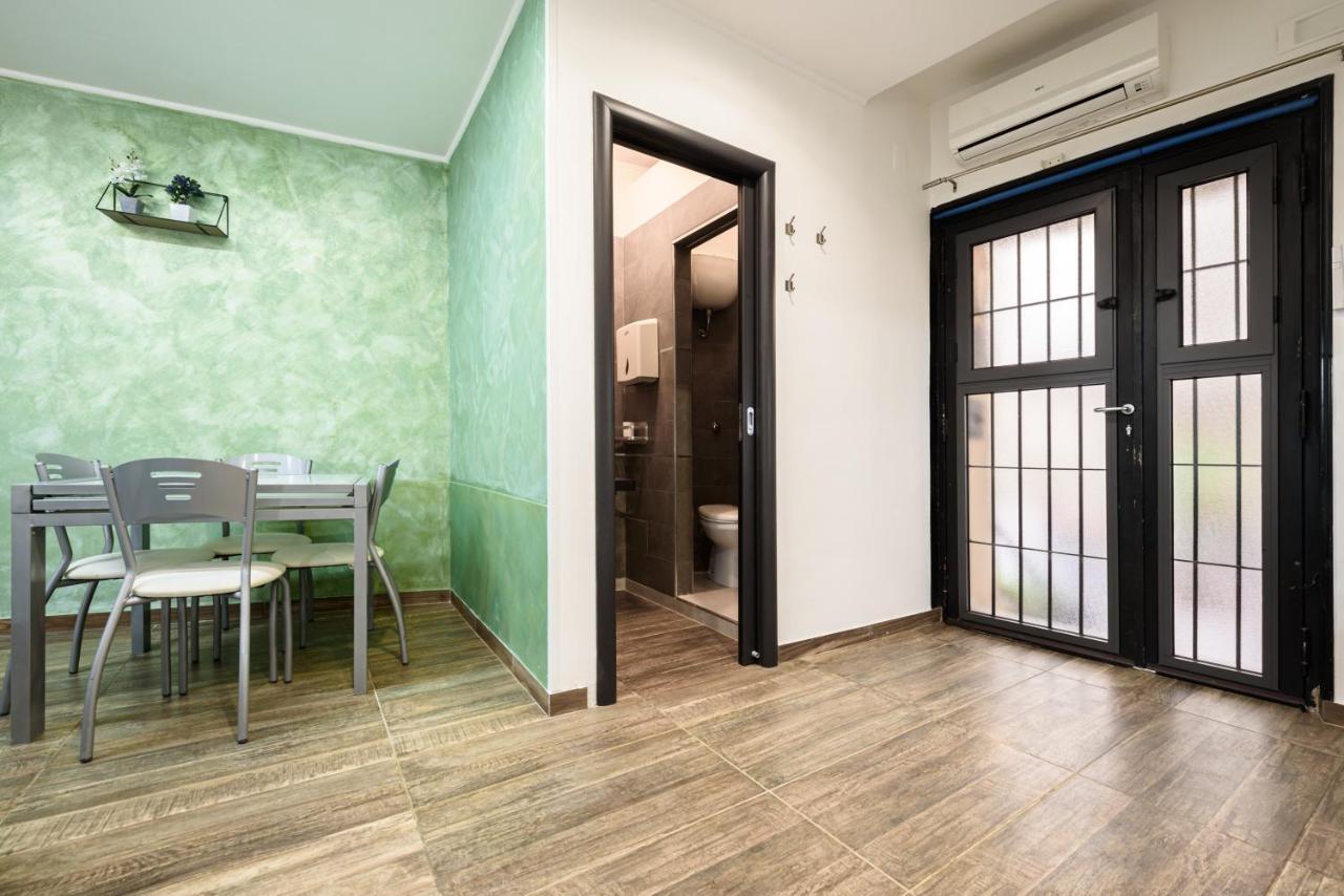 Loft By B&B Universita Наполи Екстериор снимка